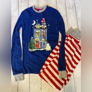 Mini Boden Santa pajamas